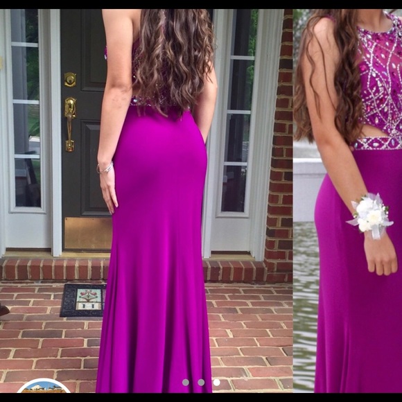 Prom dress, magenta, size medium, great condition! - Picture 1 of 3